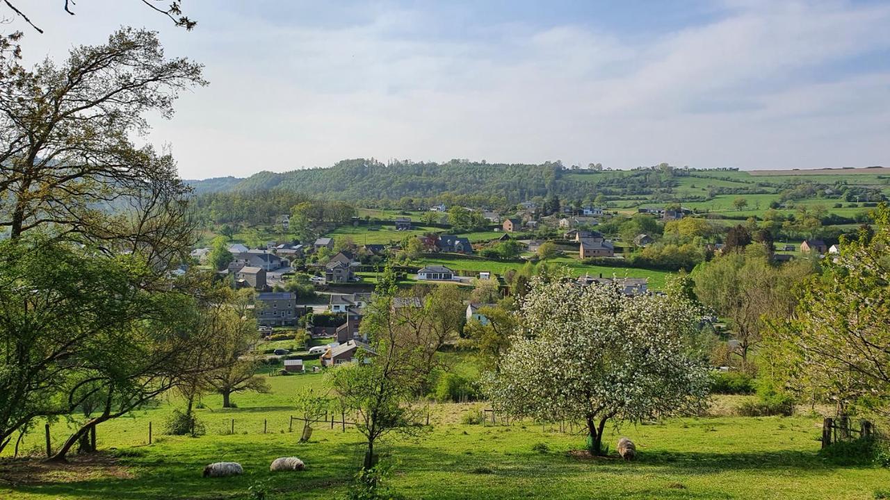 Gite De Terre Et De Charme Hamoir Bagian luar foto